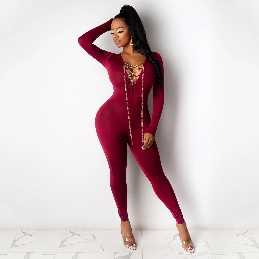 Dame Bodycon jumpsuit med dyb V-hals og iøjnefaldende snøredetaljer Stilla