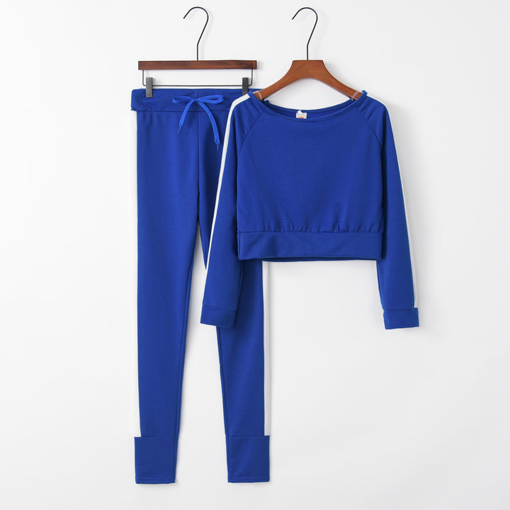 Kvinders sporty loungewear sæt med cropped top og tætsiddende bukser Stilla