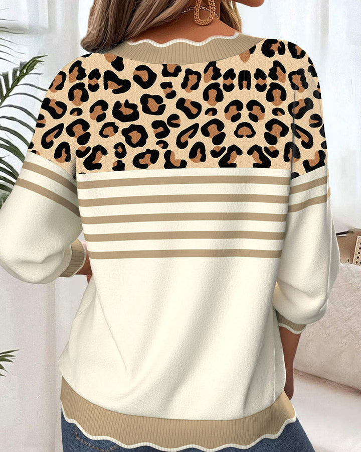 Stilla | V-udskæring Leopardprint Kontrast