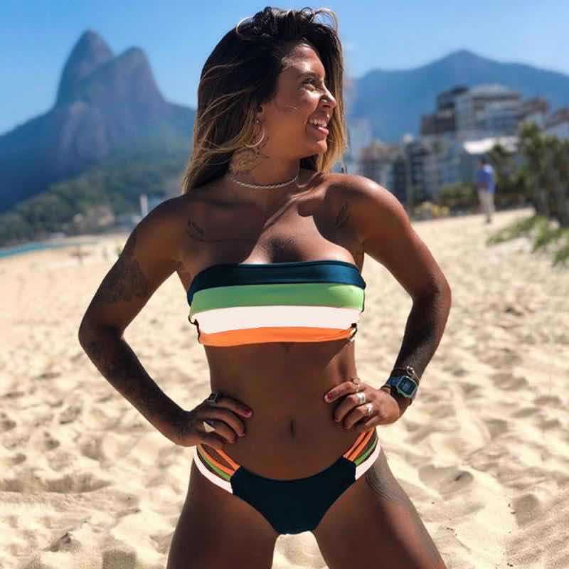 Dame Bandeau-bikini med trendy striber Skovae