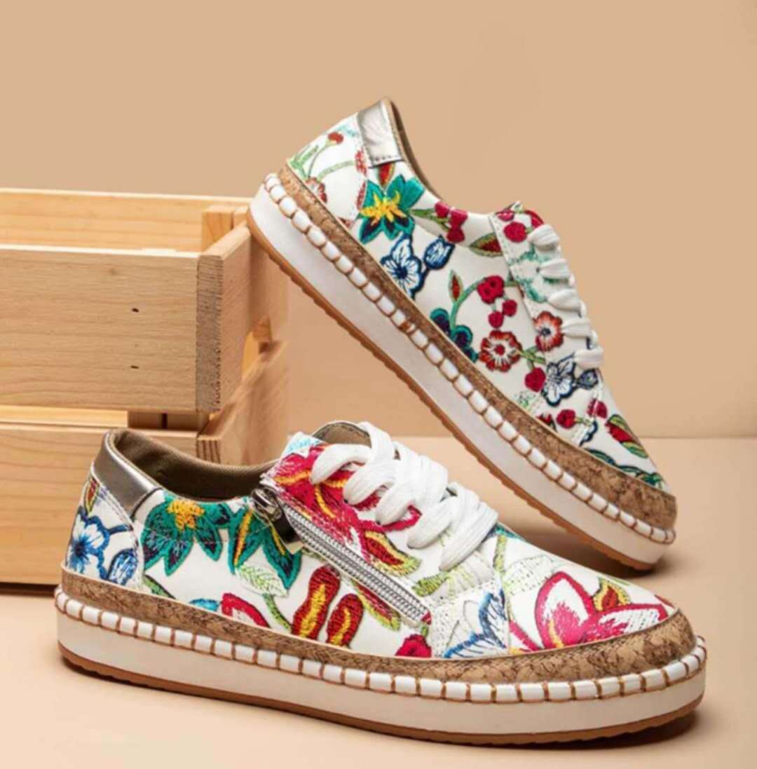 Dame sneakers med moderne blomsterbroderi og komfortabel lynlås Stilla