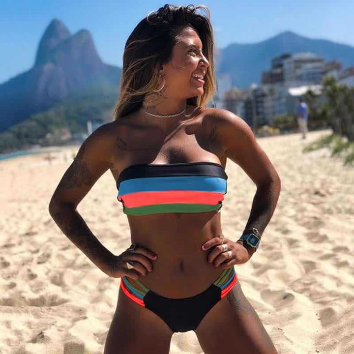 Dame Bandeau-bikini med trendy striber Skovae