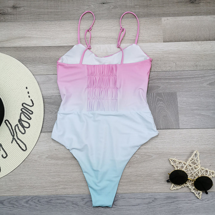 Dame one-piece badedragt med trendy cut-out-design og feminine snøre detaljer Stilla