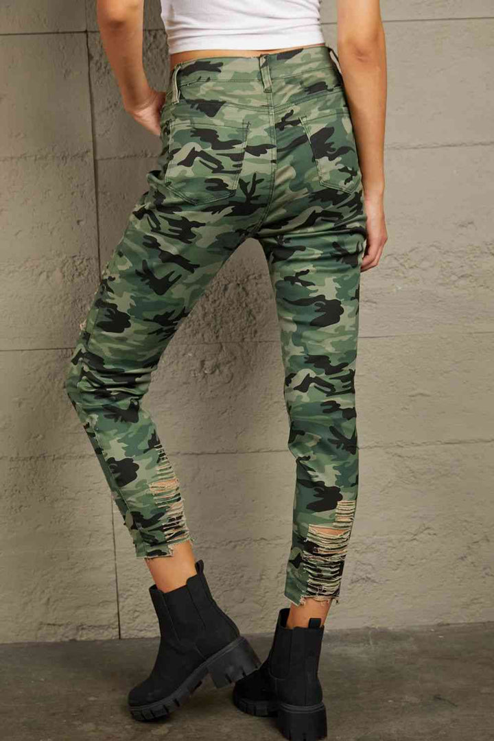 Stilla | Distressed Camouflage Jeans