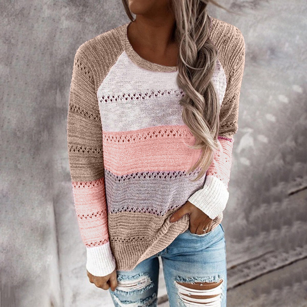 Kvinders strikket sweater med moderne striber og fine blonder mønstre Stilla