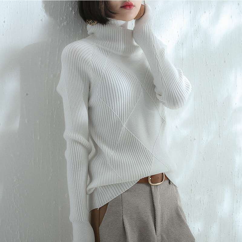 Kvindernes strikket sweater med opretstående krave og tekstureret design Stilla