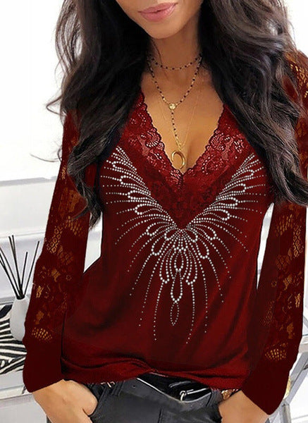 Dame spidsdetail V-hals top med rhinestone accenter Stilla