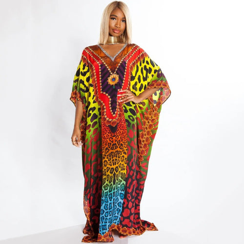 Dame Kaftan med iøjnefaldende multicolor-design og glitrende accenter Stilla