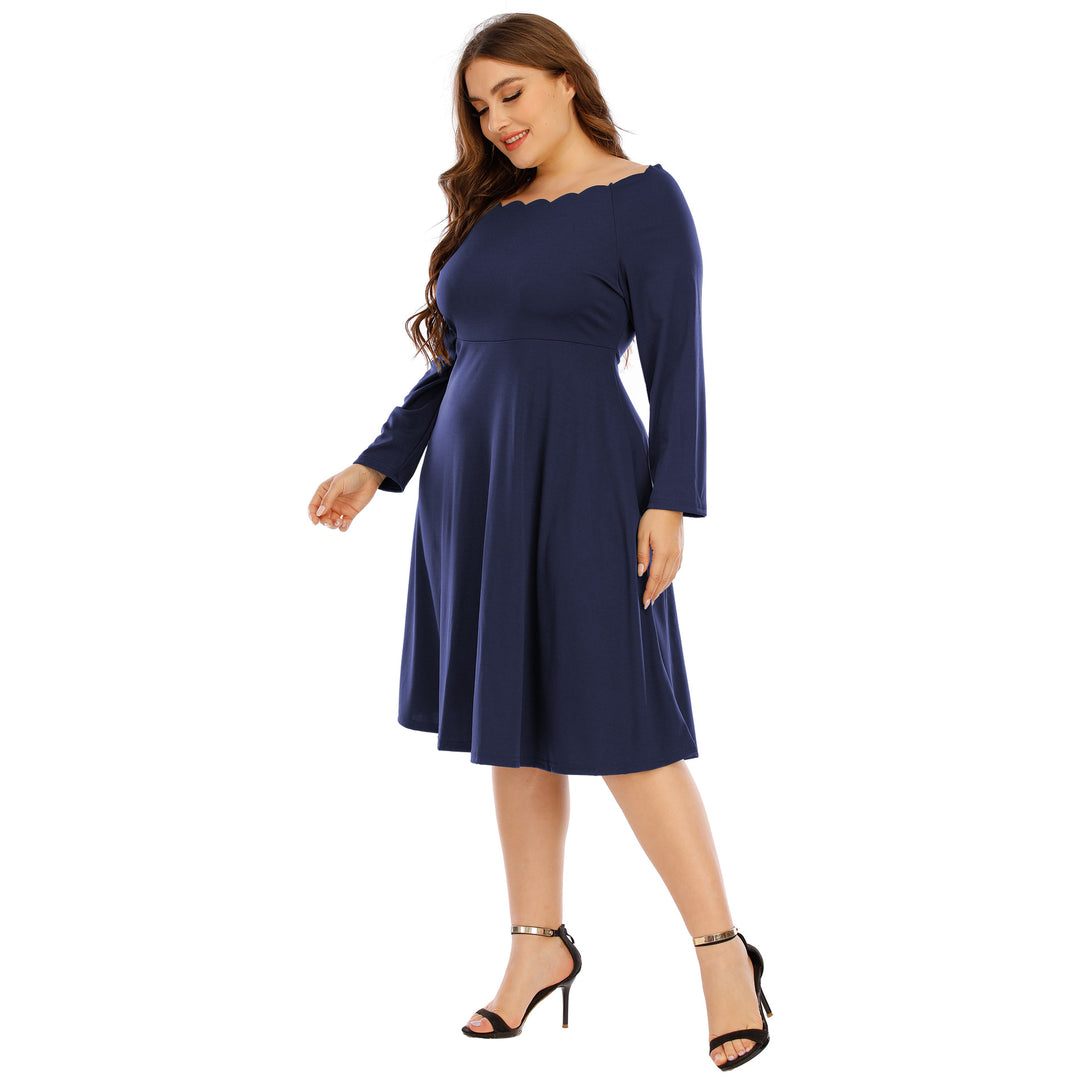 Dame A-linje kjole med bølget udskæring Stilla