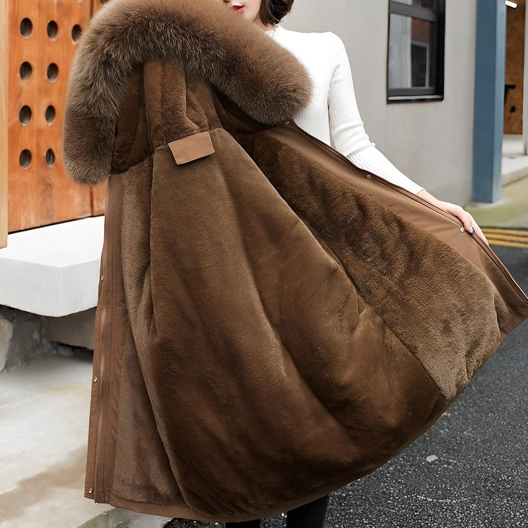 Stilla | Dameparka med pelskrave, uldforing