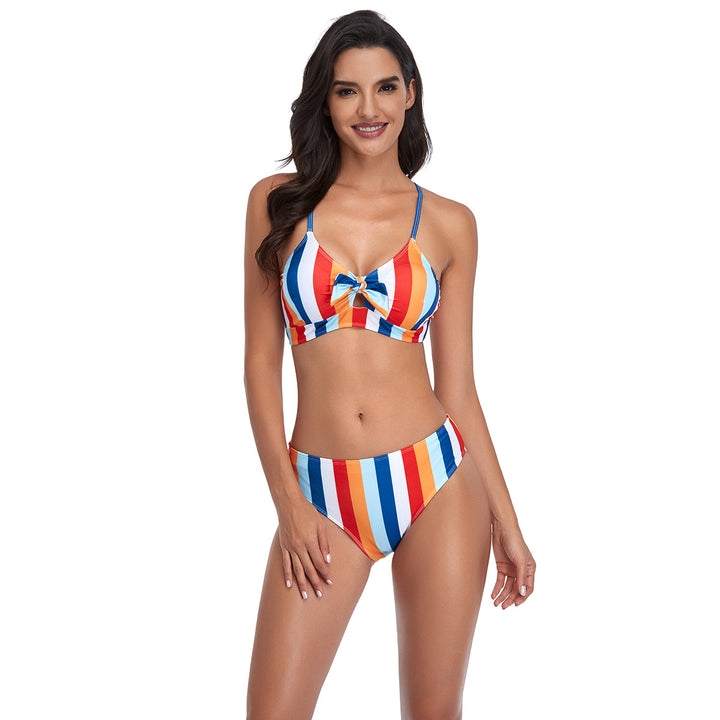 Dame bikini-sæt med raffineret knude og moderne stribet mønster Skovae