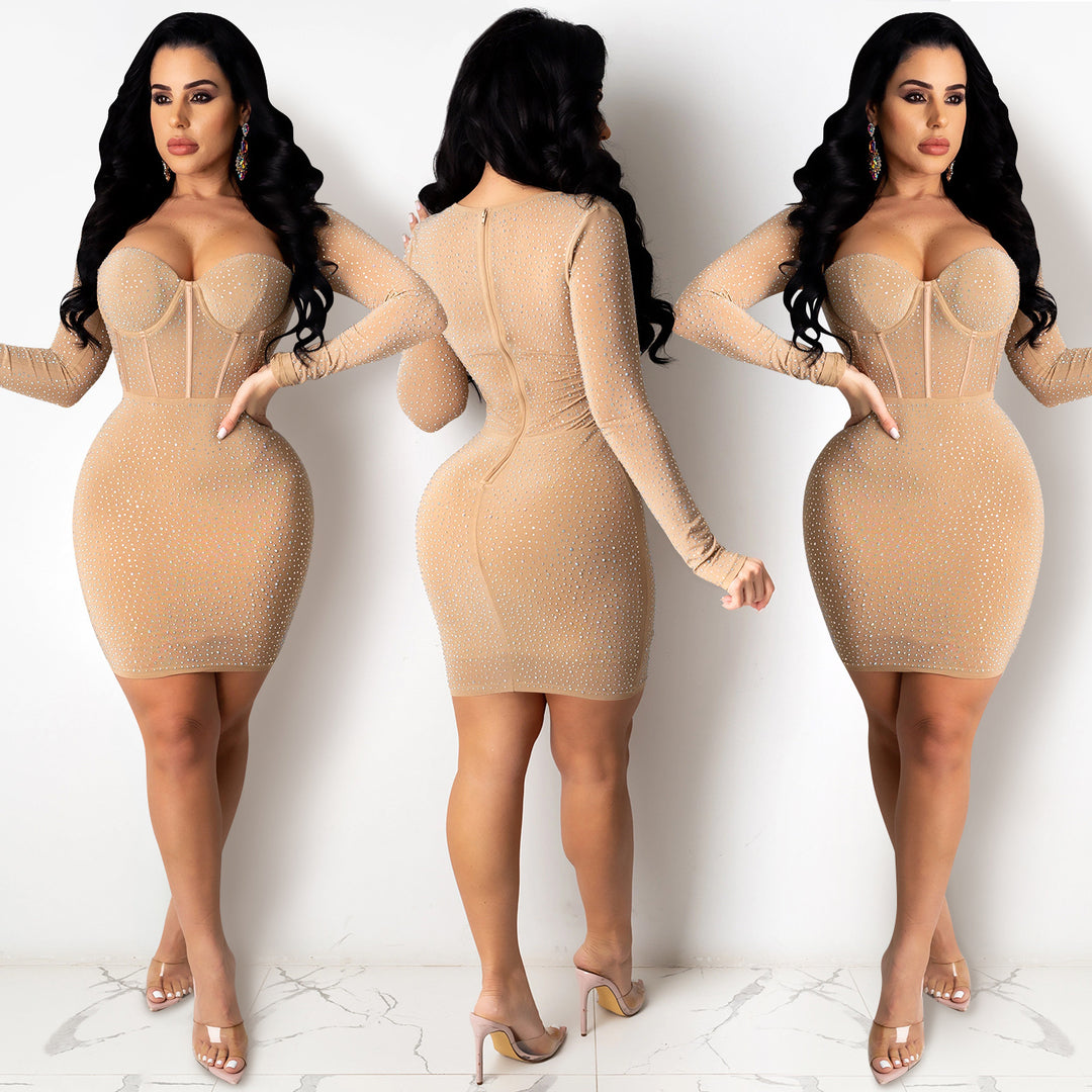 Dame Sexy Minikjole med gennemsigtigt mesh-override og funklende rhinestone-detaljer Stilla