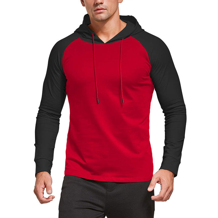Herre hoodie med kontrastfarvede ærmer og afslappet snit Stilla