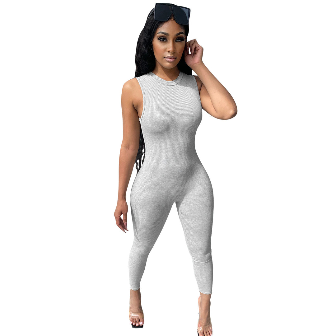 Dame figursyet strik-playsuit med elegant rund halsudskæring og behagelige bæreegenskaber Stilla
