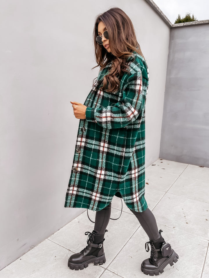 Dame oversize ternet jakke i blødt flannel med knapliste Stilla