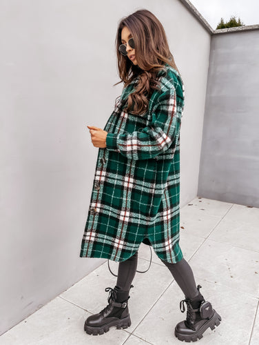 Dame oversize ternet jakke i blødt flannel med knapliste Stilla