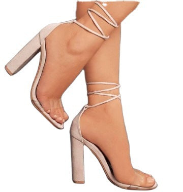Dame nan ankelbundet blokhæl sandal med PVC frontrem og polstret komfortfodbed Skovae