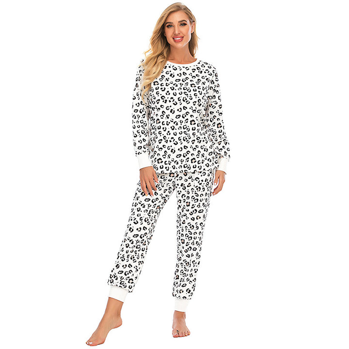 Dame pyjamasæt i blød bomuldsblanding med leopardmønster Stilla
