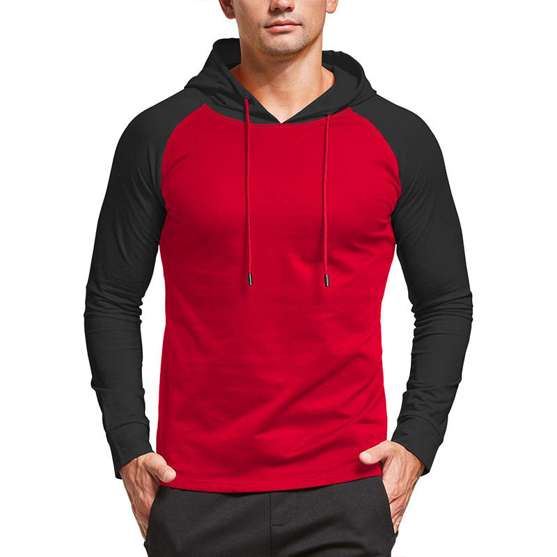 Herre hoodie med kontrastfarvede ærmer og afslappet snit Stilla