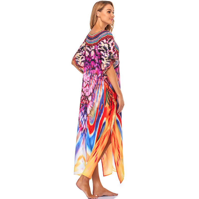 Dame Strandkaftan med kunstnerisk design og farverige mønstre Stilla