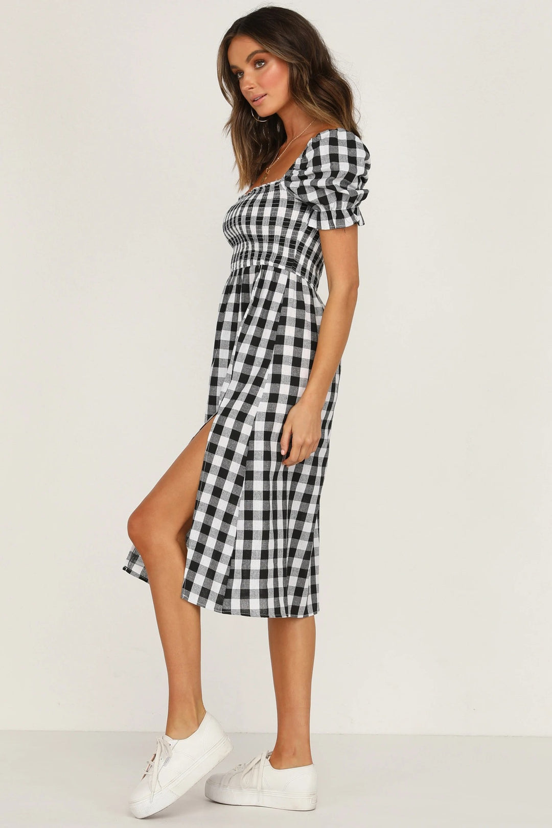 Damer Gingham-rutemønstret Midi-kjole med pufærmer og sideslids-detalje Stilla