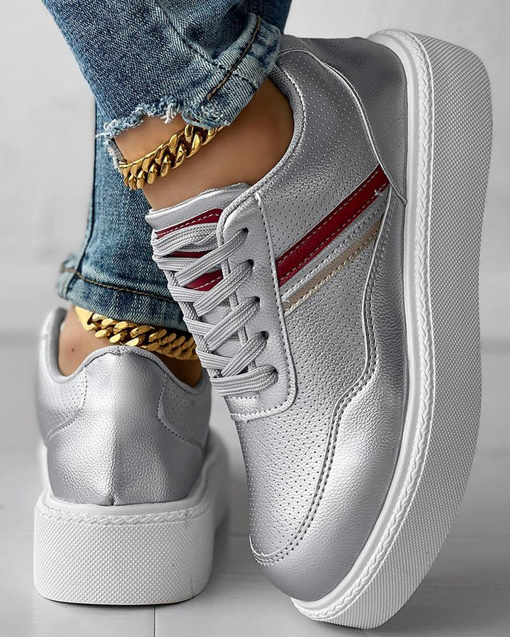 Stilla | Elegante og detaljerede støtte sko
