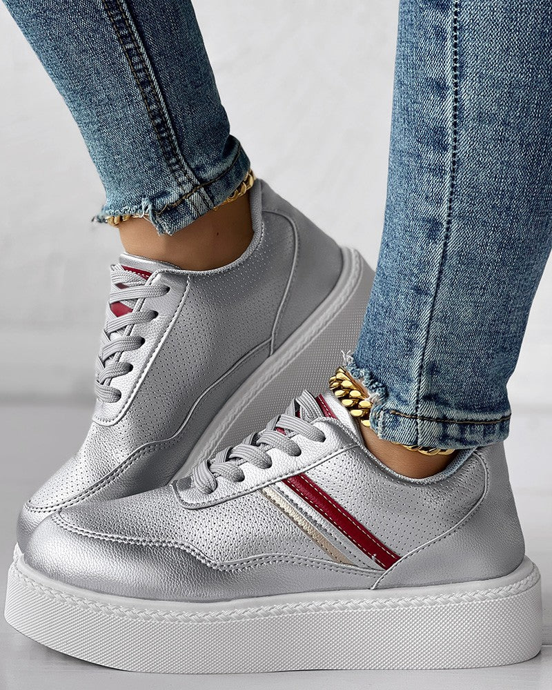 Stilla | Elegante og detaljerede støtte sko