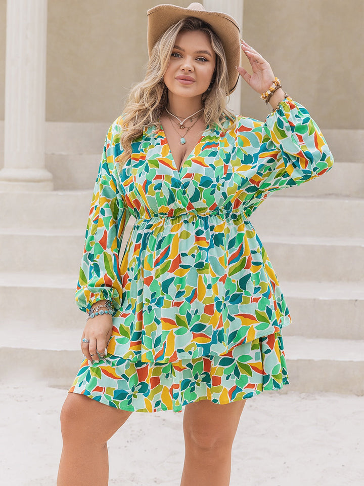 Stilla | Plus Size Printed Surplice Langærmet Mini Kjole