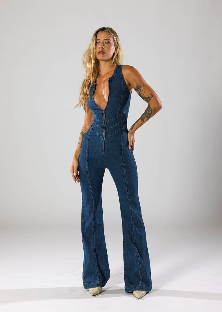 Stilla | Hjerteformet Ryg Lynlås Jumpsuit