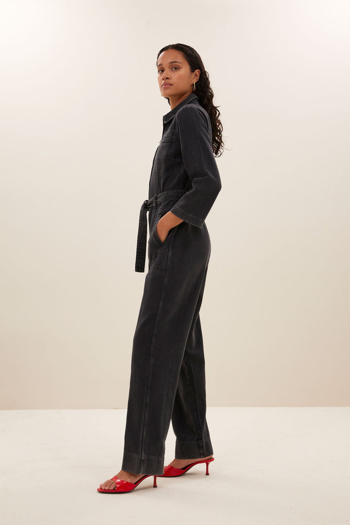 Stilla | Kostume Af Serge Louise