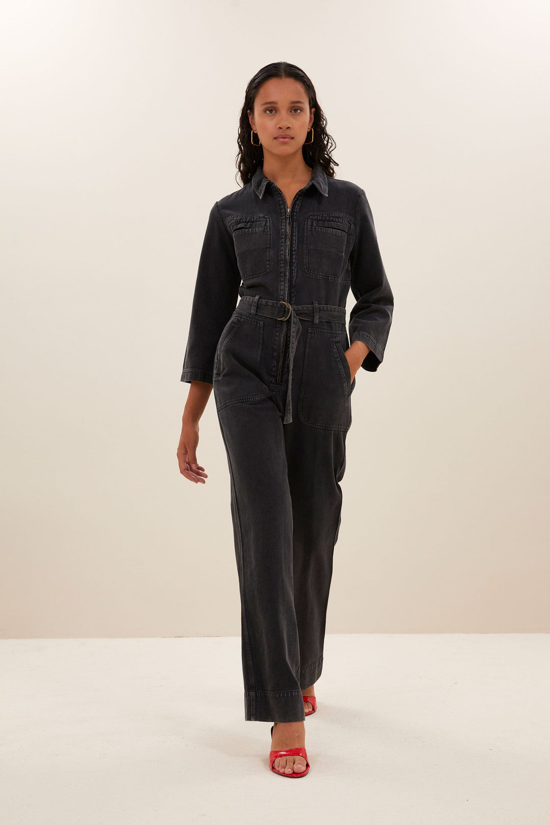 Stilla | Kostume Af Serge Louise