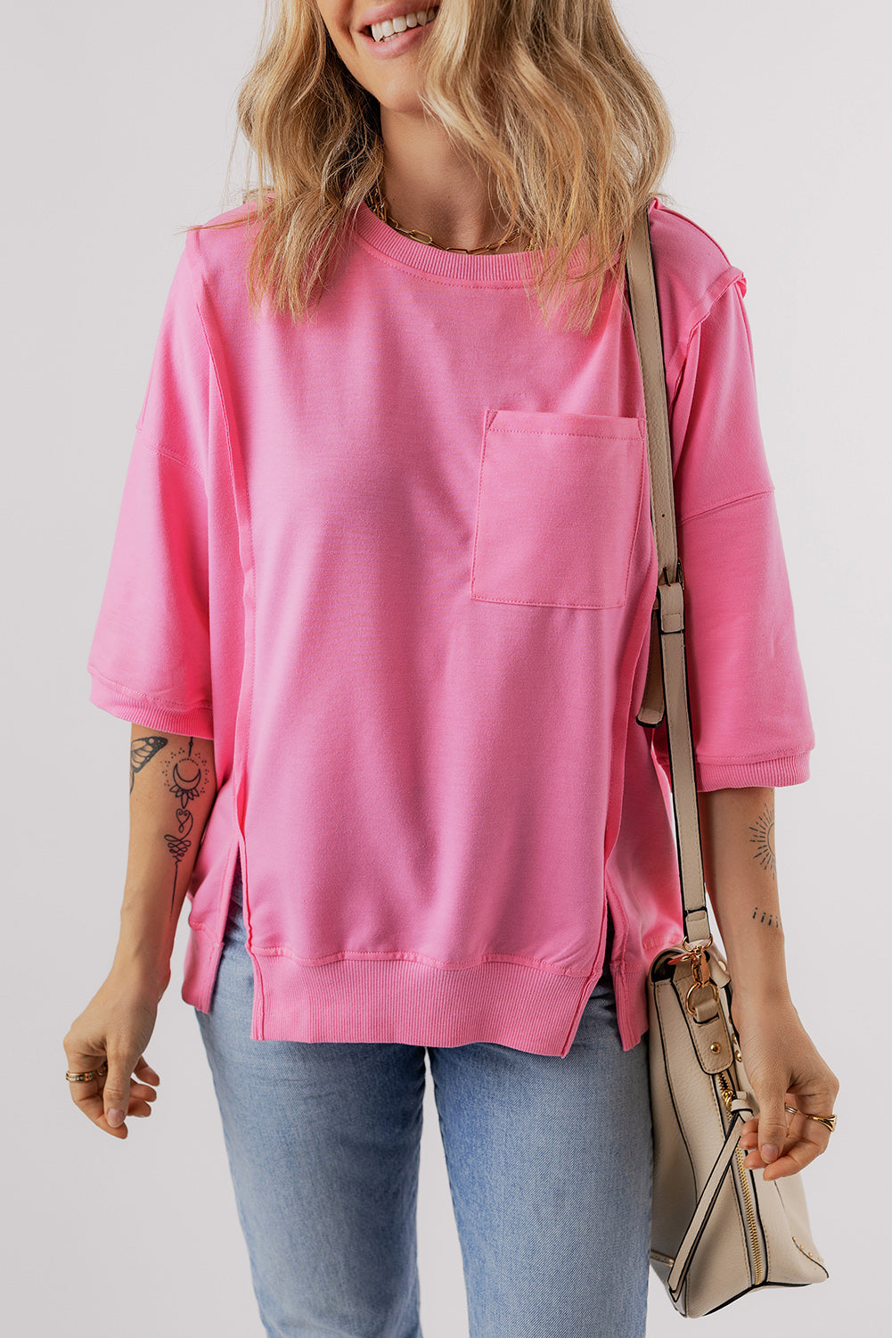 Stilla | V Hals Halv Ærme Slids T-Shirt
