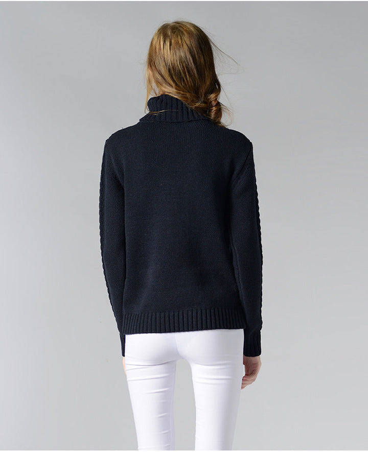 Skovae | Dame Rullekrave sweater med lange ærmer og kabelstrik