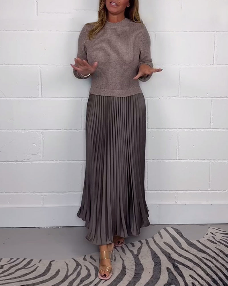 Stilla | Lækkert kontrastfarvet kjole med patchwork og plissé