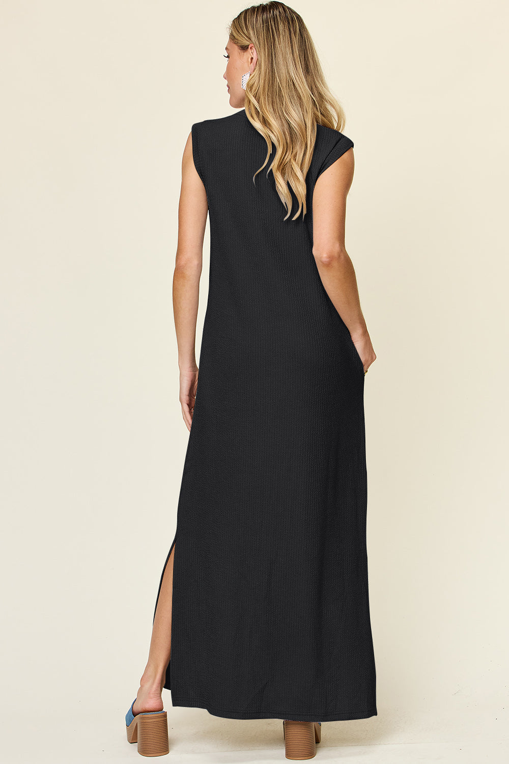 Stilla | Tag Full Size Texture Mock Neck Uden Ærmer Maxi Kjole