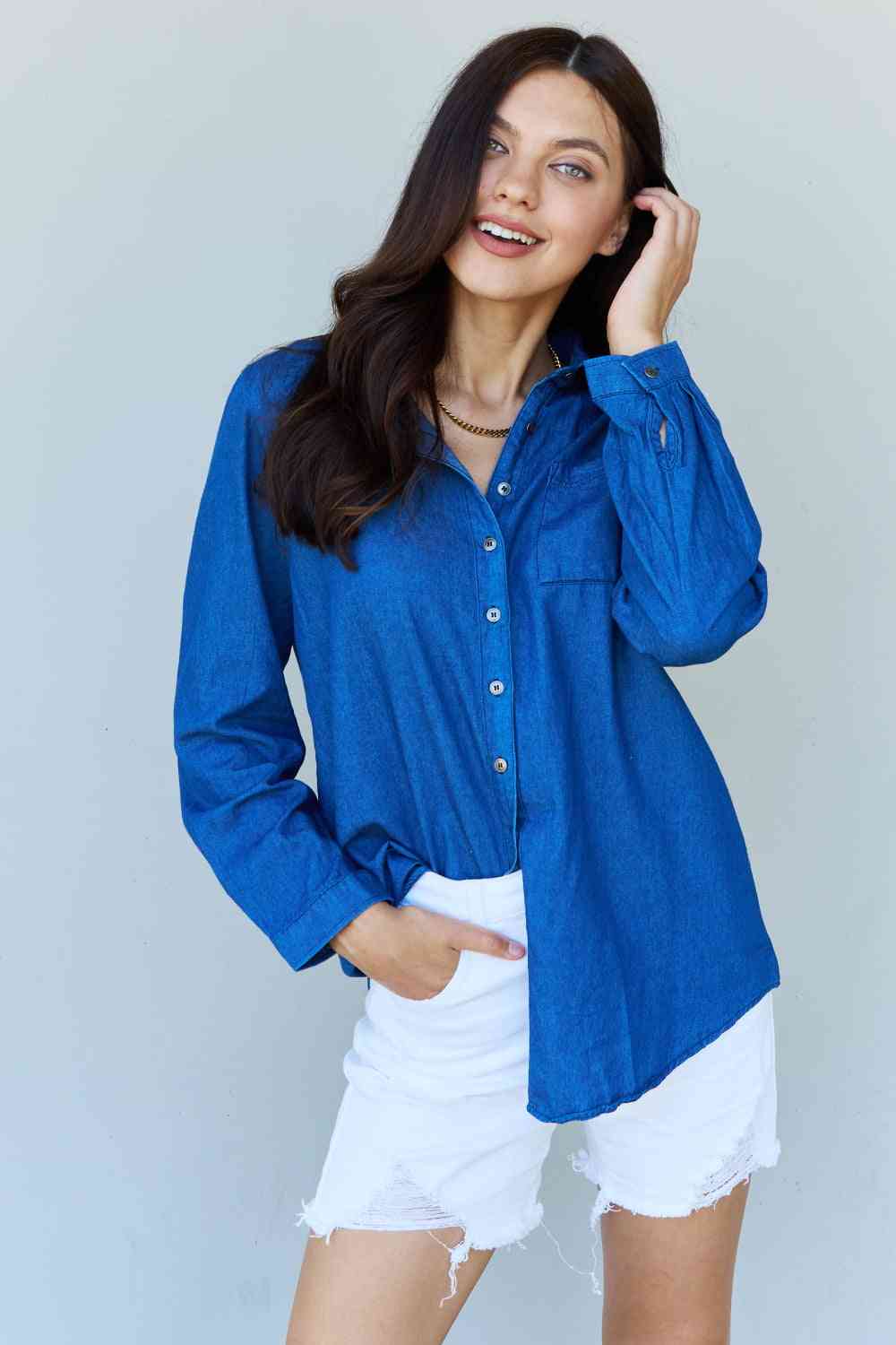 Stilla | Blue Jean Baby Denim Knapp Down Skjorte Top i Mørkeblå