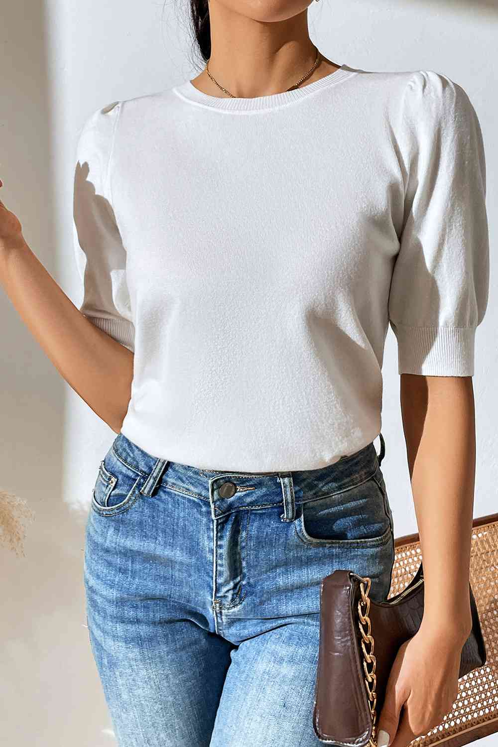Stilla | Neck Puff Sleeve Strik Top