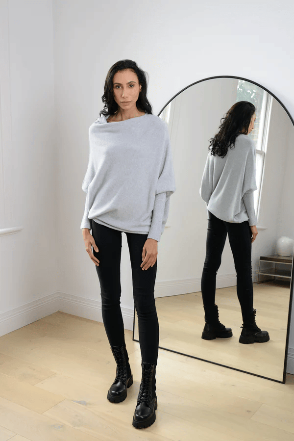 Stilla | Elegant pullover med skulderfri ærmer til damer