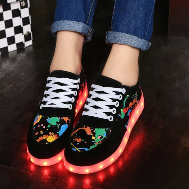 Dame nan LED-lyssneakers med farveklat-design og stødabsorberende lysål Skovae