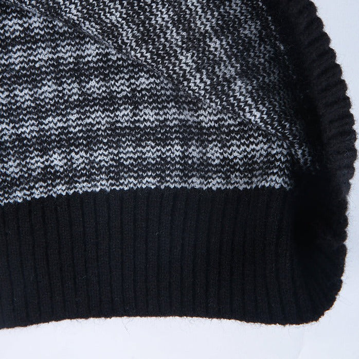 Stilla | Elegant sweater med sort-hvidt ternet mønster