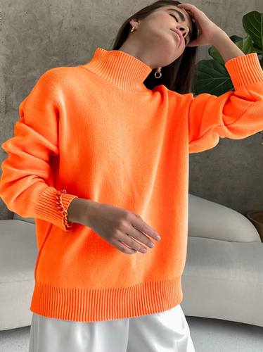 Stilla | Pull med oversize rullekrave
