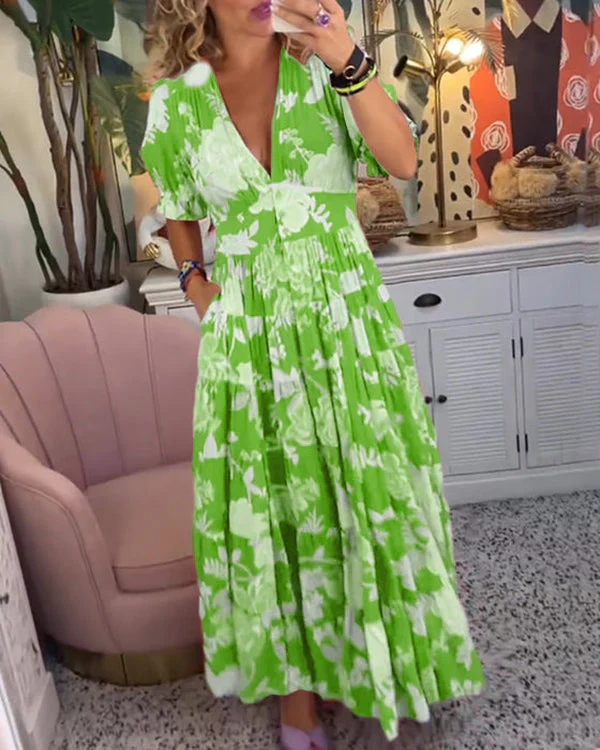 Stilla | Elegant Lang Kjole Med V-hals
