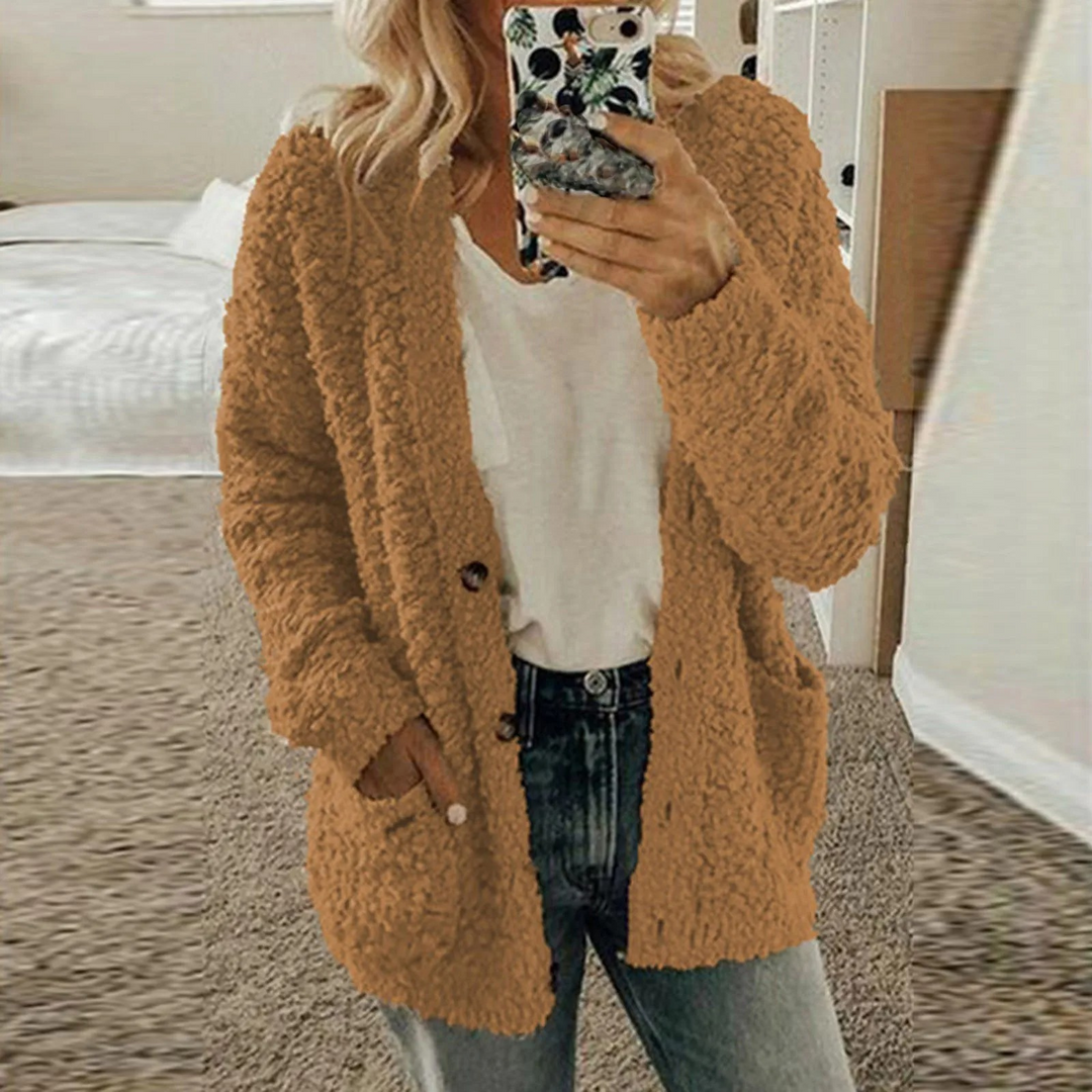 Stilla | Elegant og Taljeret Cardigan