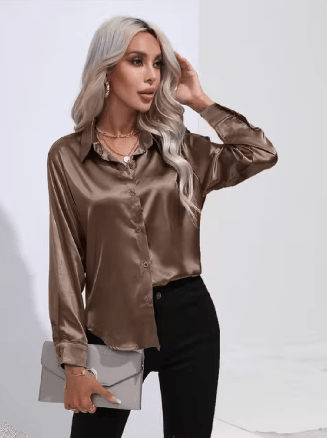 Stilla | Satin Bluse med Lange Ærmer