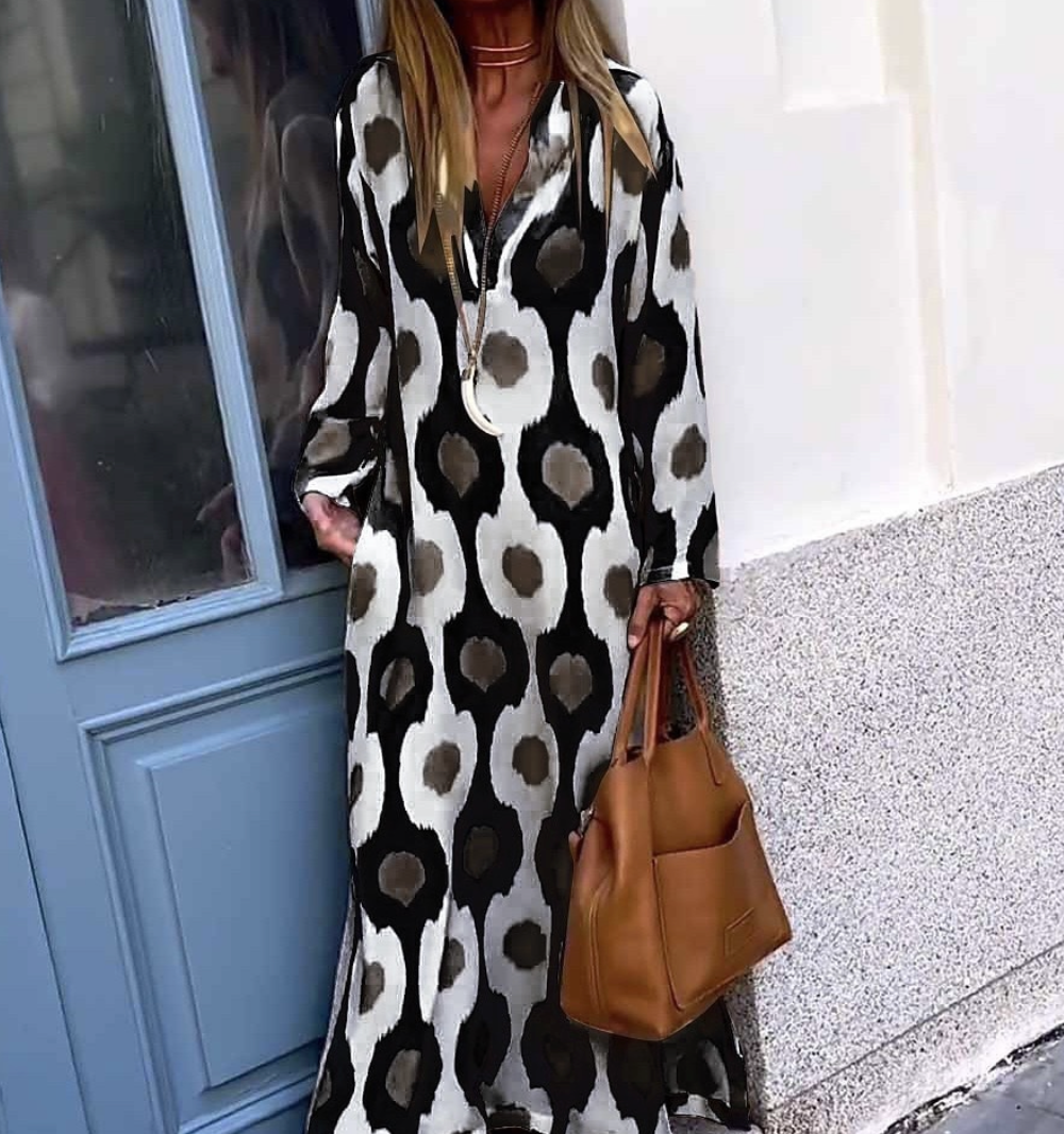 Stilla | Kjole med Specielt Design