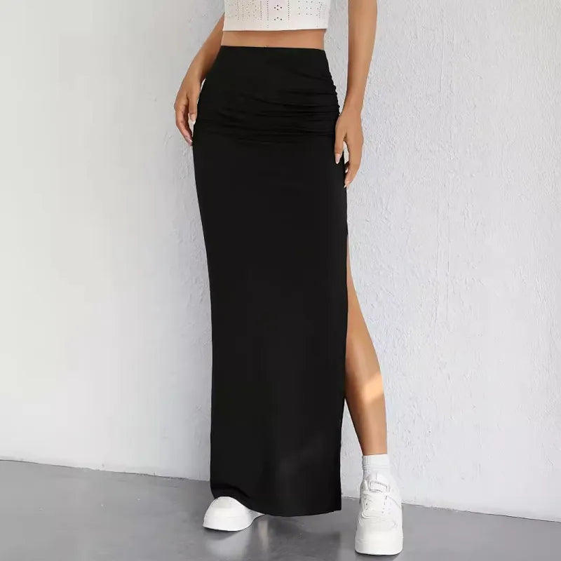 Stilla | Lang Skirt med sidelæg i Sort