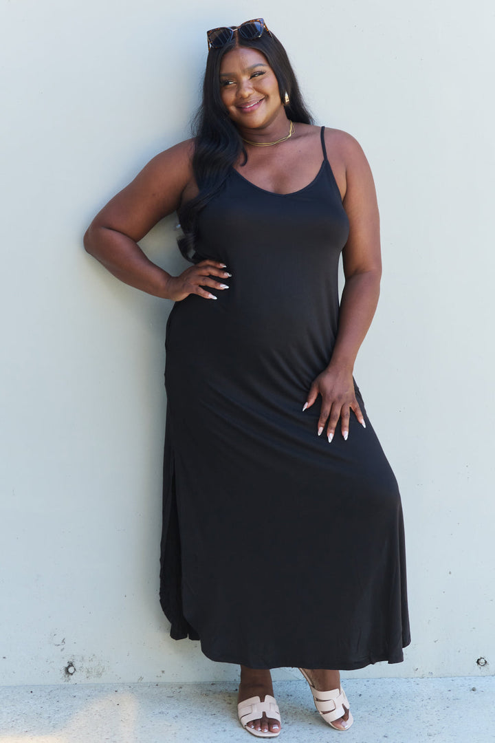 Stilla | Good Energy Full Size Cami Side Slit Maxi Dress I Sort