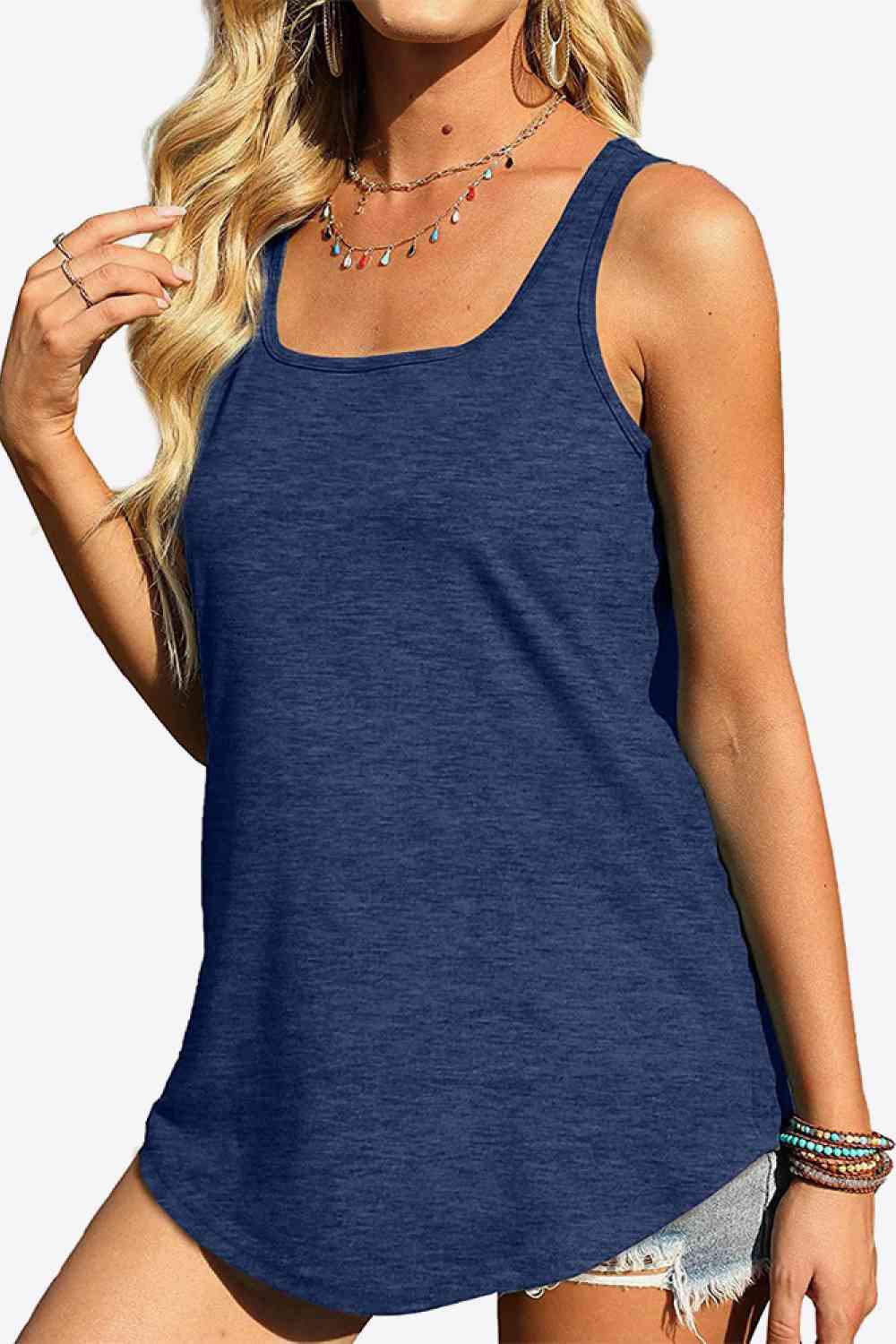 Stilla | Hem Square Neck Tank