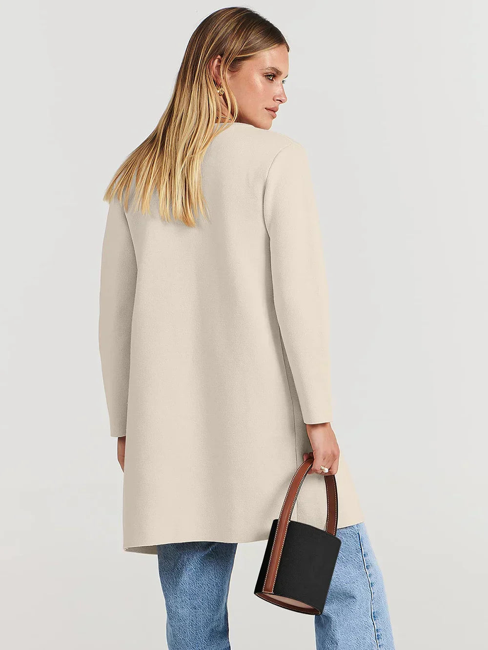 Stilla | Frakke Løs Skæring Knælængde Bred Revers Minimalistisk Design