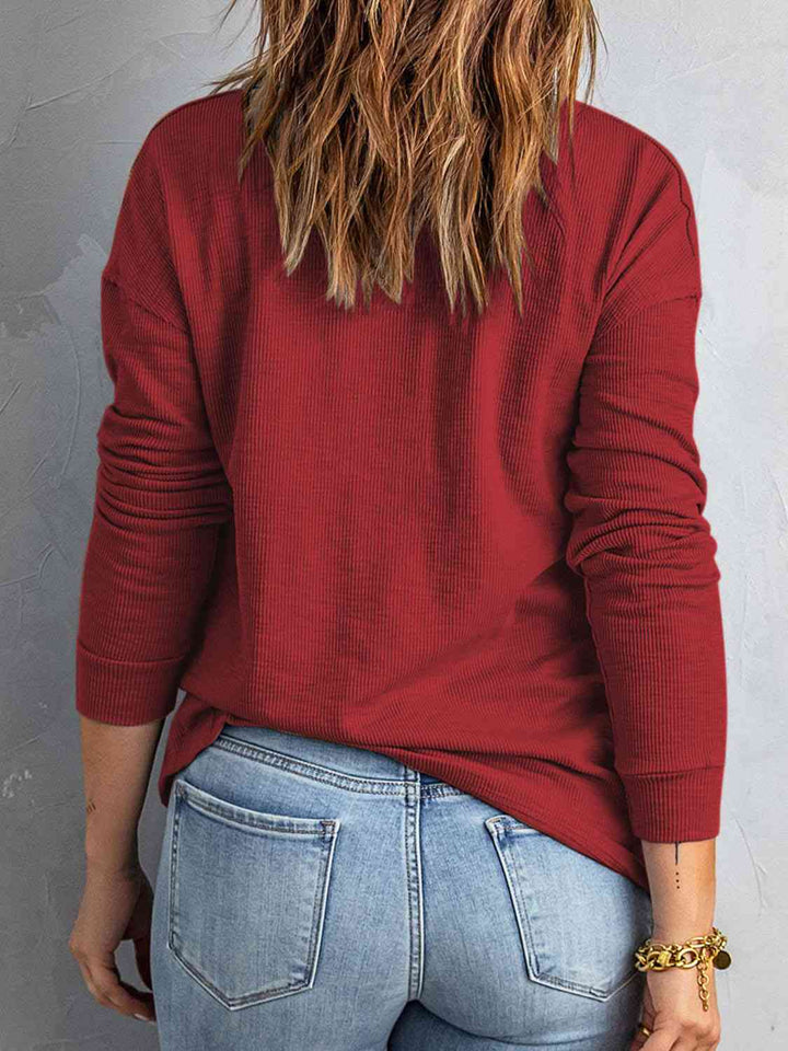 Stilla | Hals Halv Knap Top